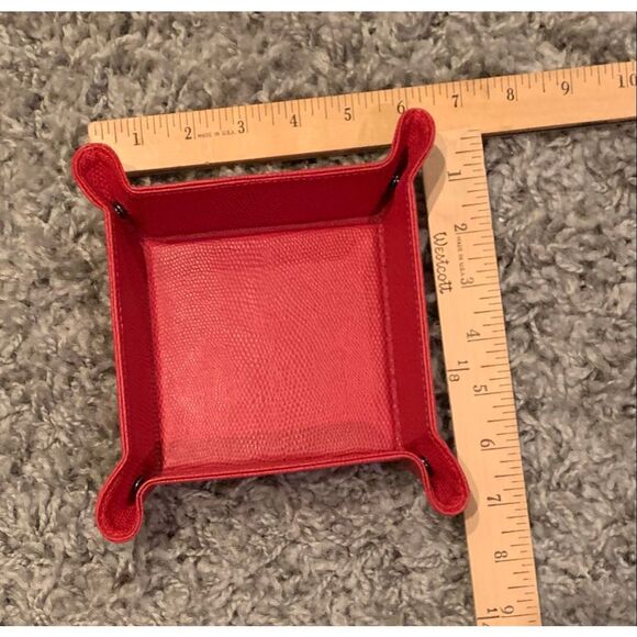 NEW IN BOX RAIKA Valet Tray Catchall Leather 7" Square Snap RED Organizer - Picture 4 of 7